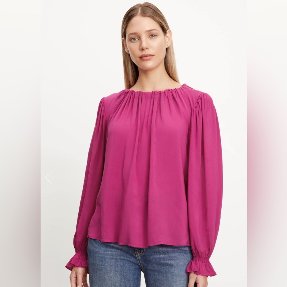 Velvet by Graham & Spencer Magenta Long-Sleeve Peasant Blouse